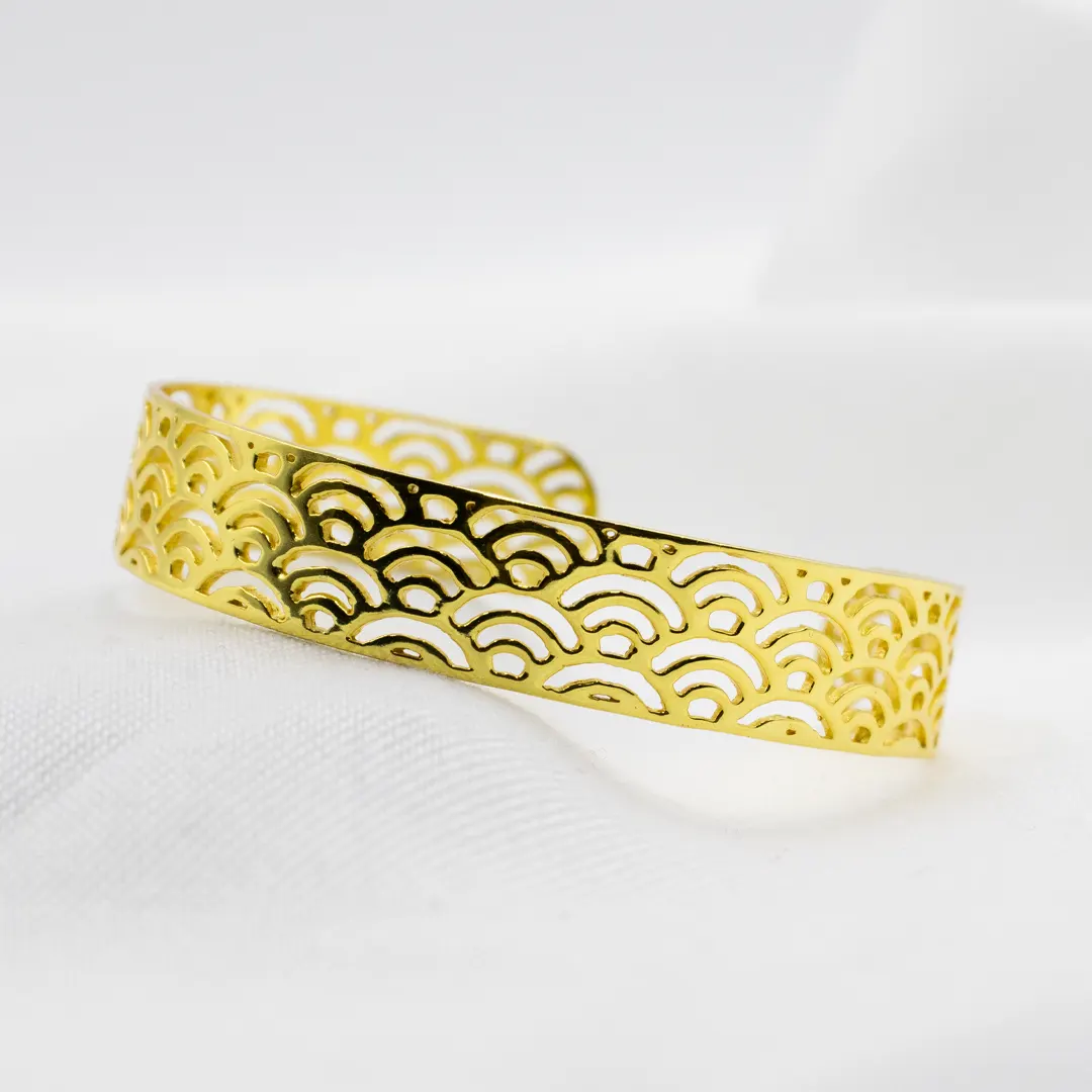 Auric Lace