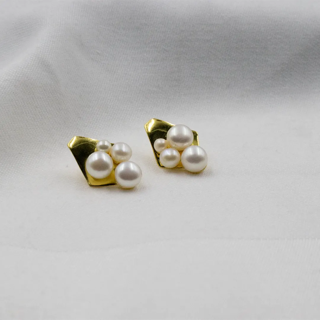 Pearl Nest